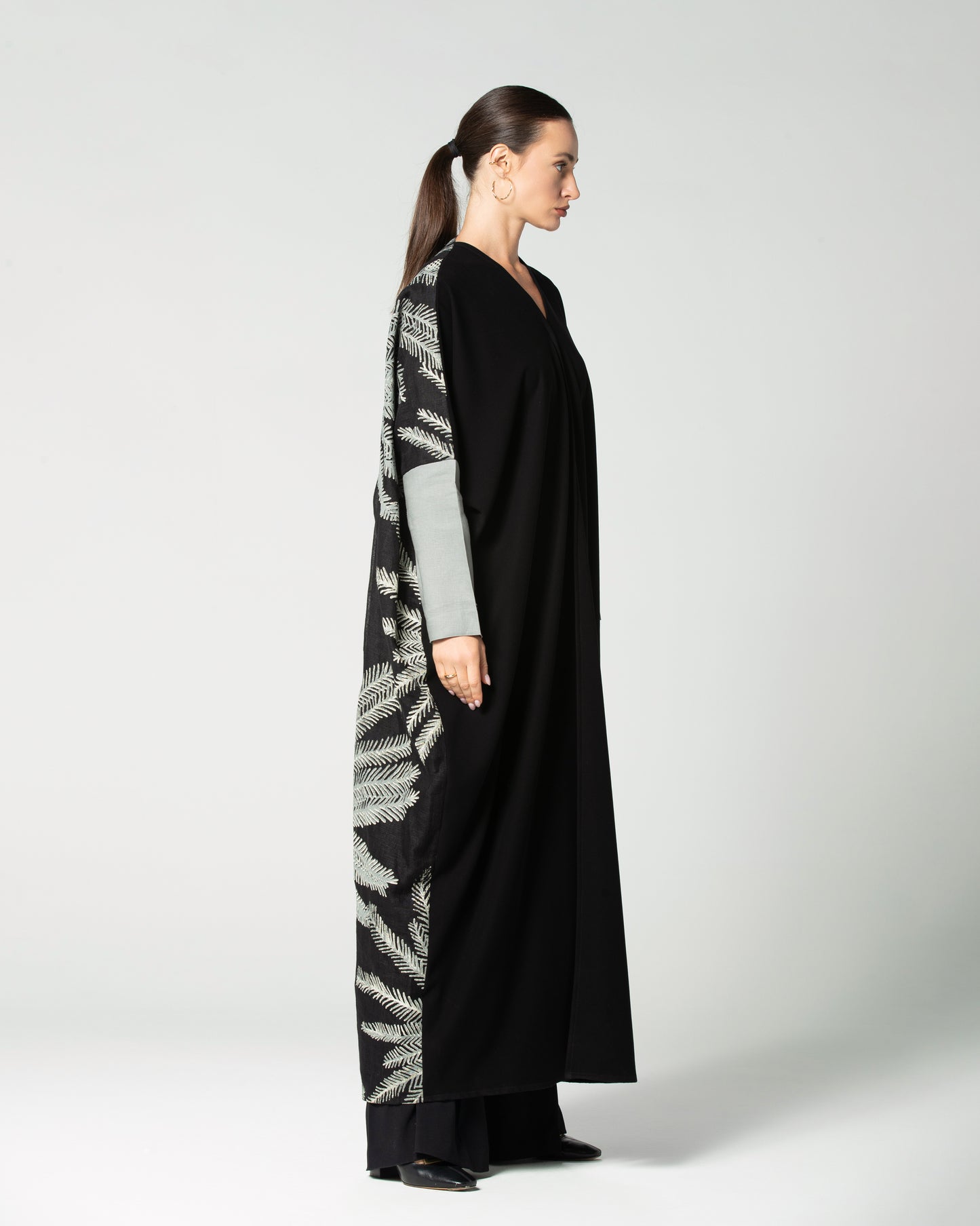 Foxtail Palm Abaya